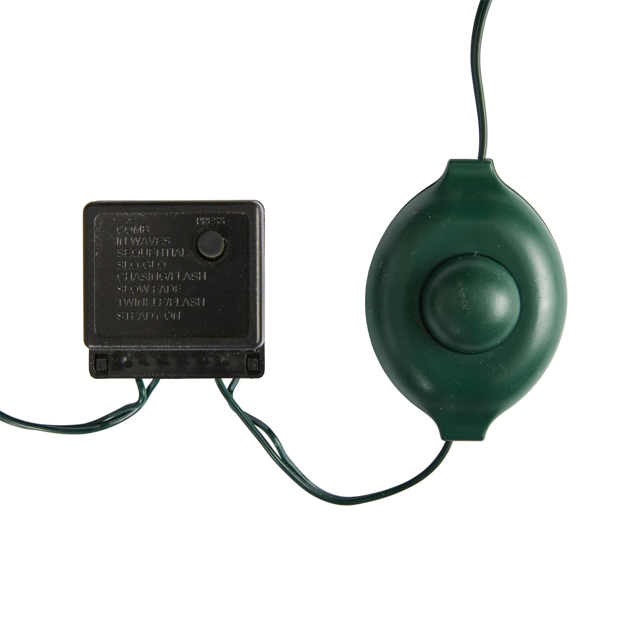 7.5' Cambridge Fir Artificial Christmas Tree with 800 Clear Warm (Multifunction) LED Lights with Instant Connect Technology and 1644 Bendable Branches