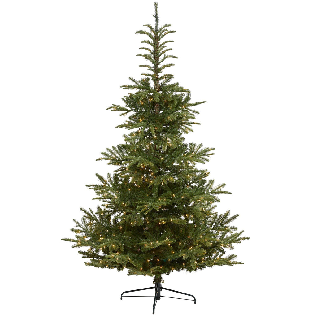 7.5’ Layered Washington Spruce Artificial Christmas Tree with 550 Clear LED Lights and 1325 Bendable Branches