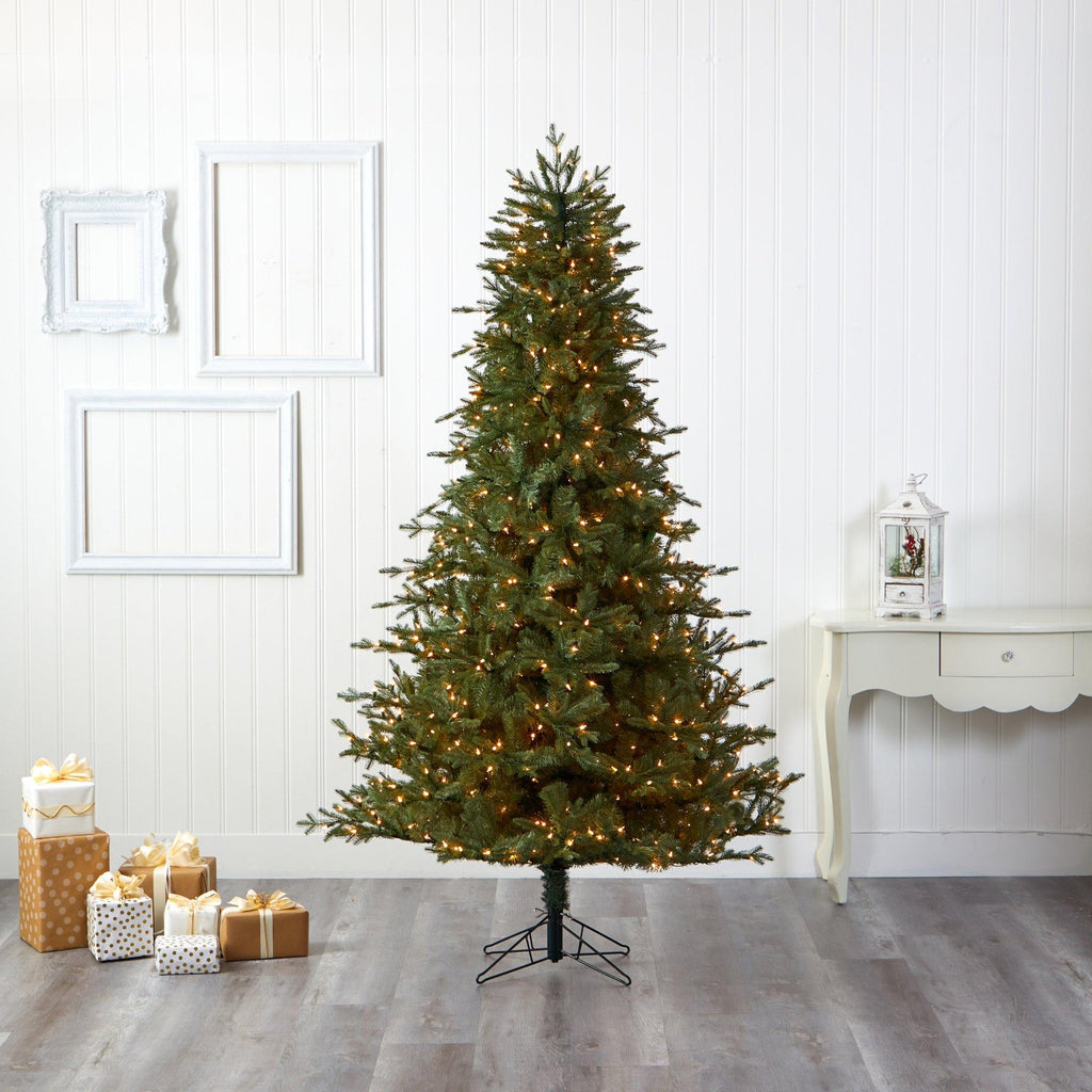 7.5' New Hampshire Spruce Artificial Christmas Tree with 650 Warm White Lights and 1462 Bendable Branches