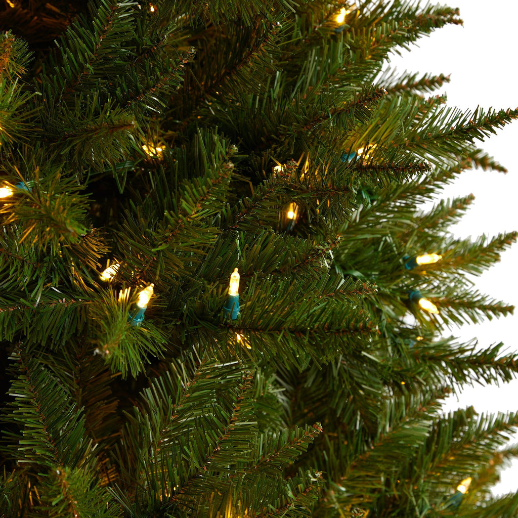 7.5’ Vermont Spruce Artificial Christmas Tree