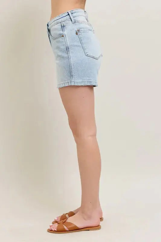 Judy Blue Jeans - Plus Size Frayed Hem High Rise Denim Shorts with Pockets