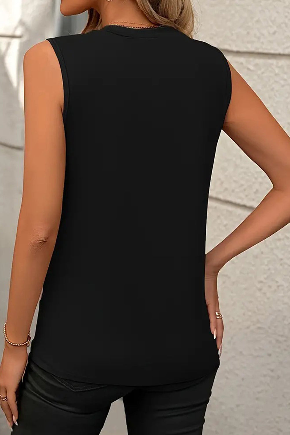 White Pleated Women's Top - Solid Color Crew Neck Design