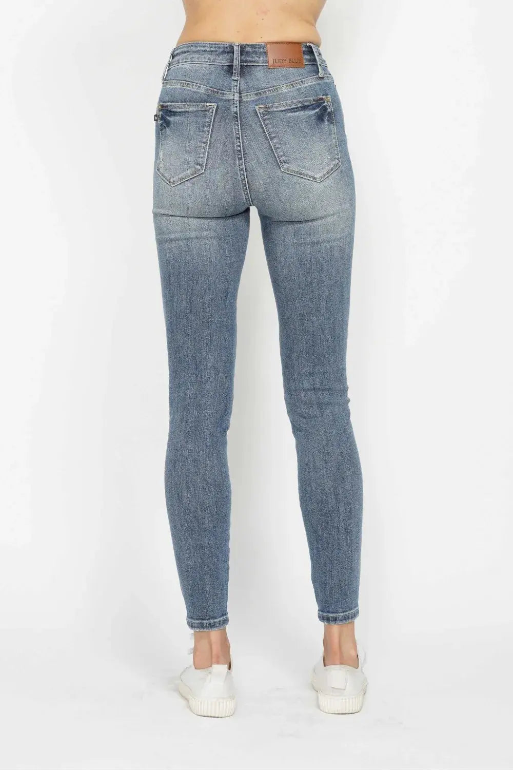 Full Size Tummy Control Contrast Wash Skinny Leg Judy Blue Jeans