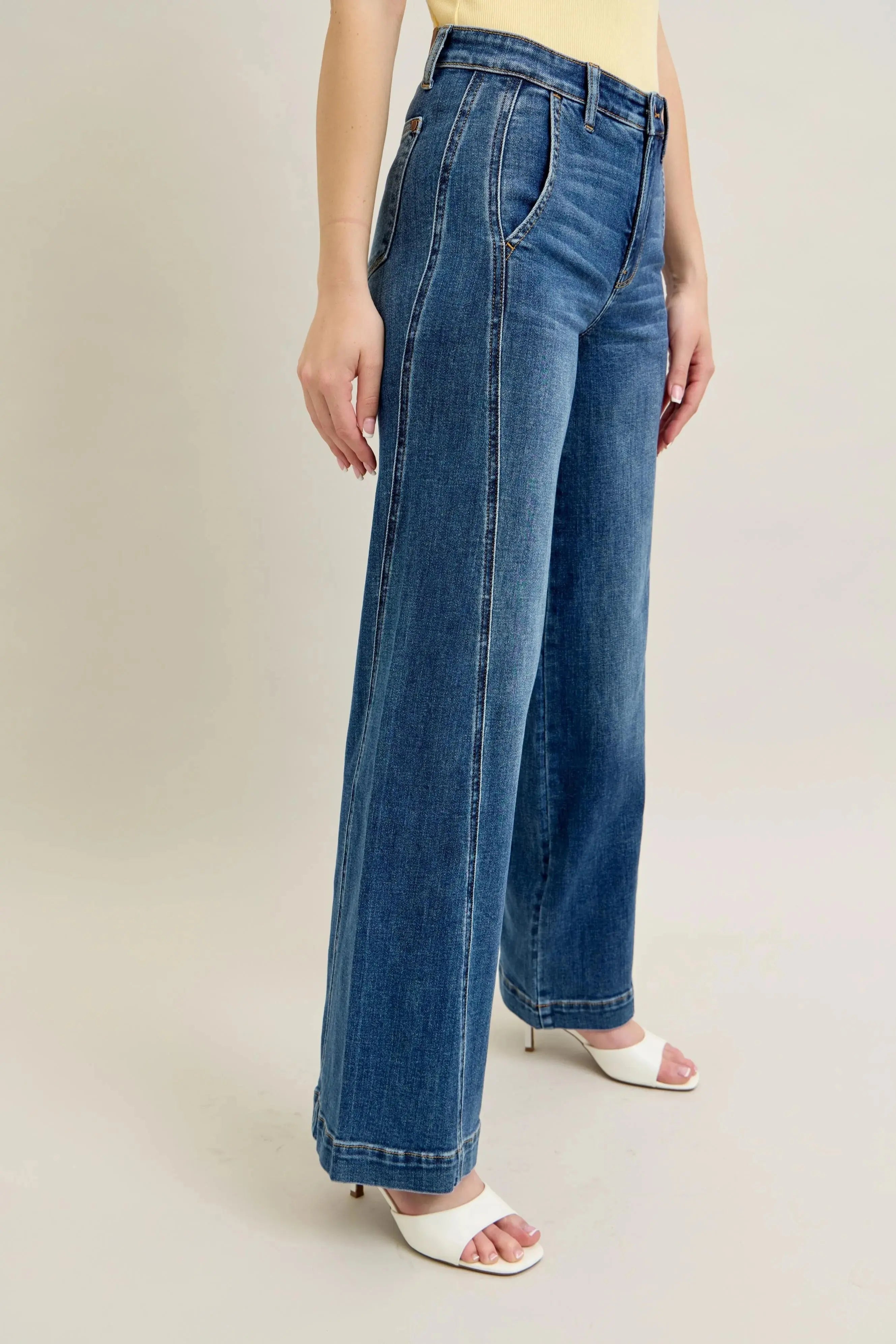 Full Size/Plus Size High Waist Wide Leg Judy Blue Jeans