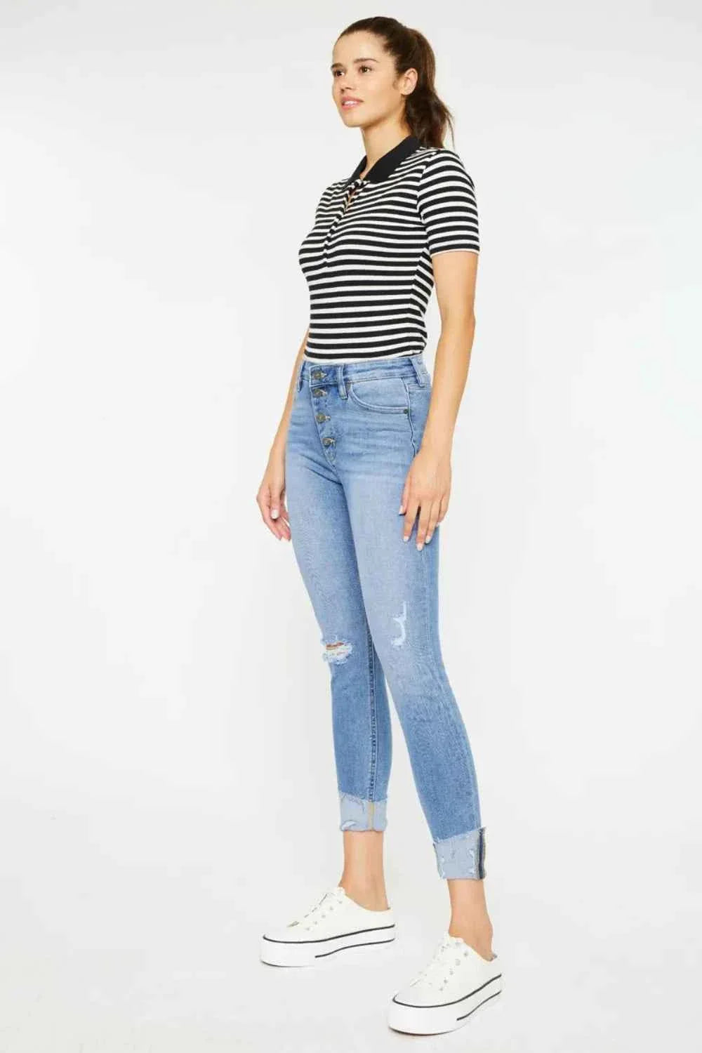 Kancan Distressed Cat's Whiskers Button Fly Women's Jeans