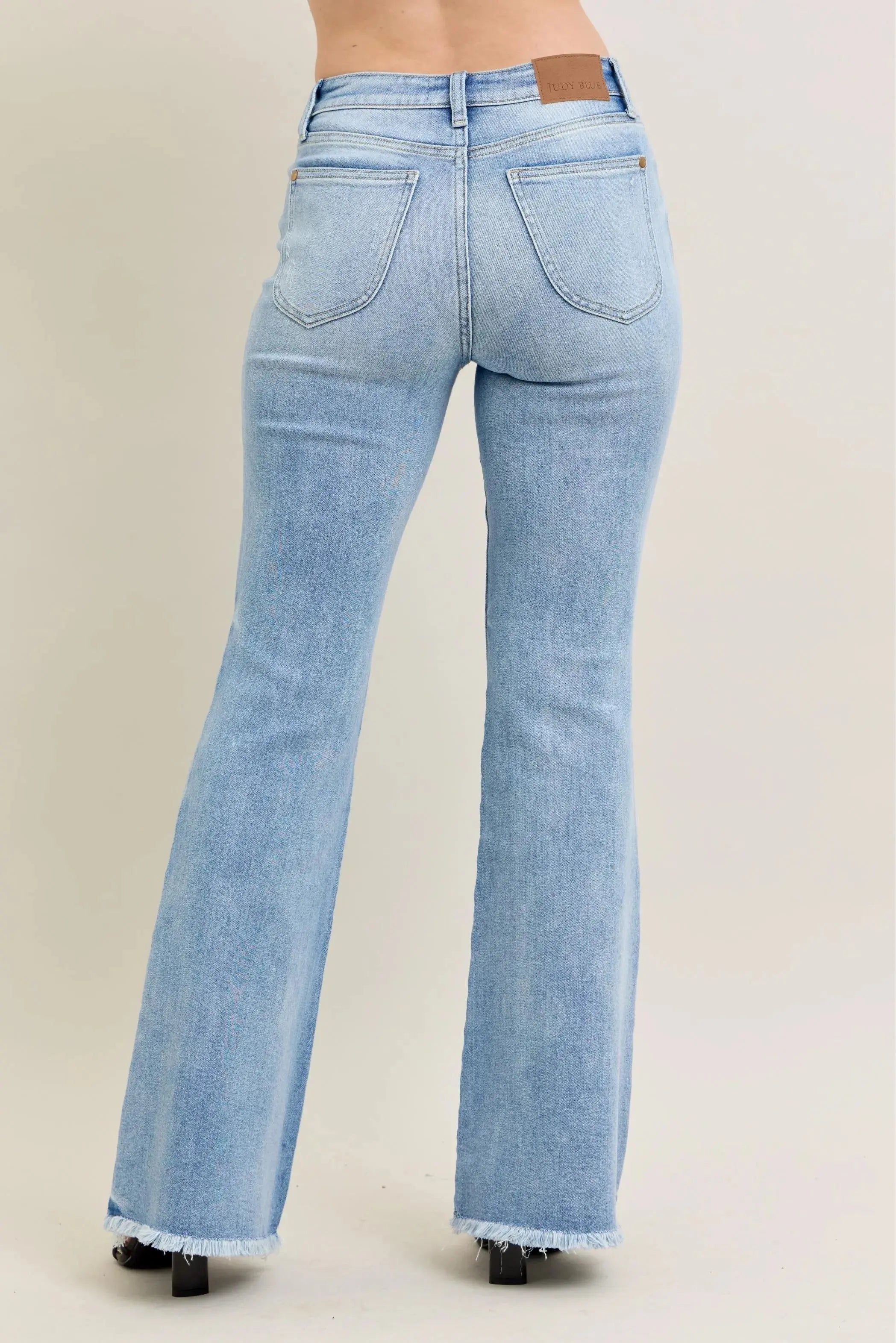 Judy Blue Jeans - Plus Size High Waist Flare Leg w/ Shield Pockets