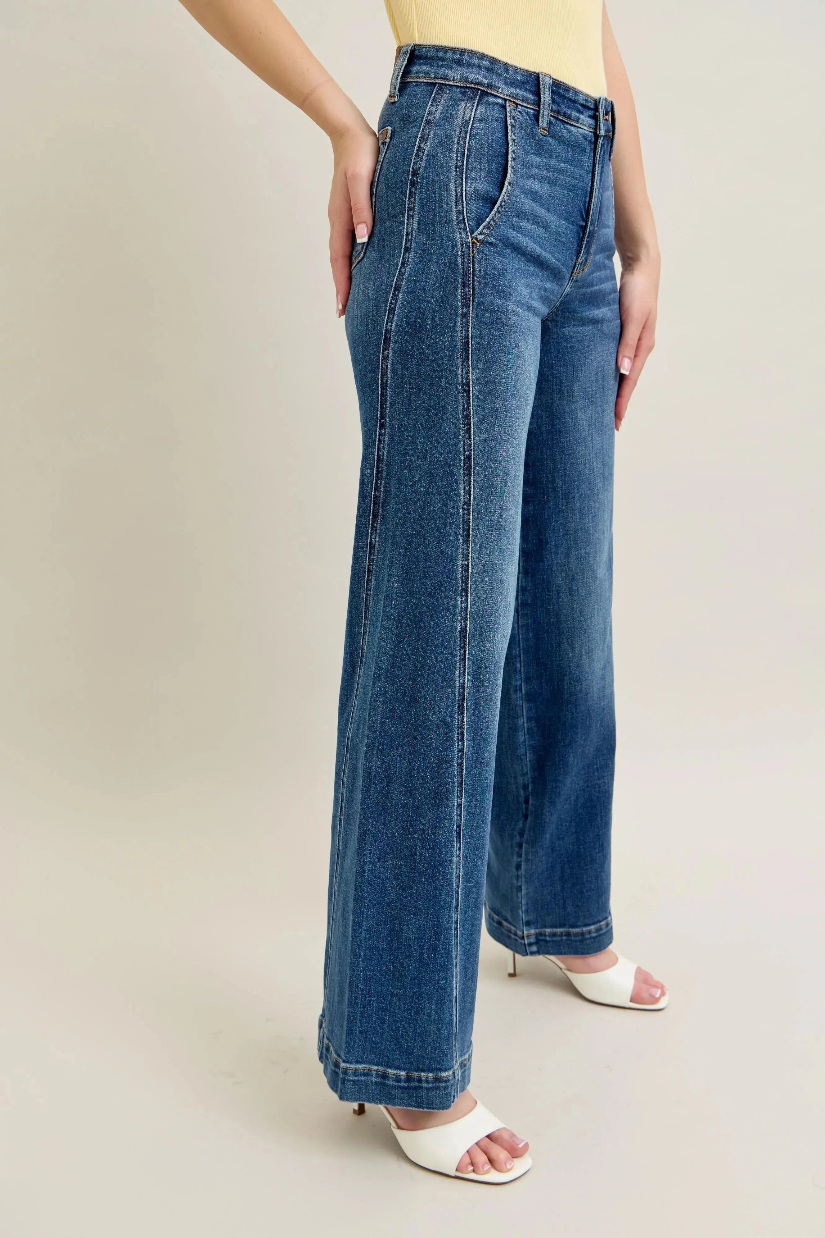 Full Size/Plus Size High Waist Wide Leg Judy Blue Jeans