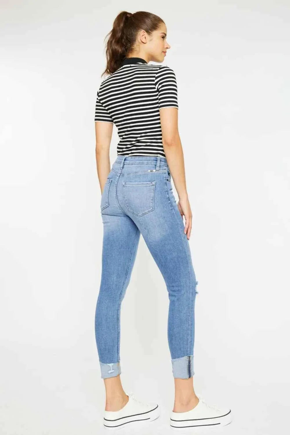 Kancan Distressed Cat's Whiskers Button Fly Women's Jeans