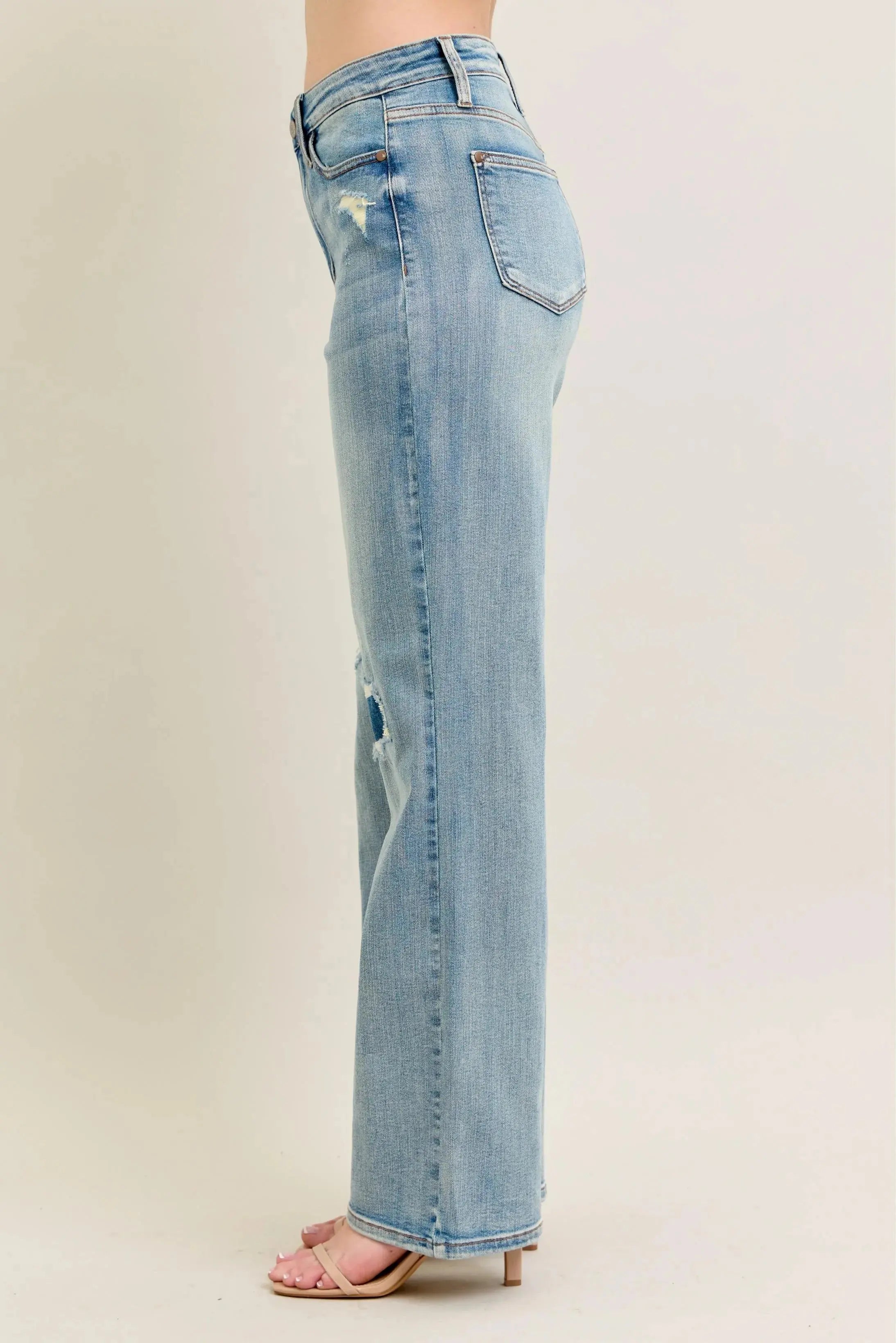 Judy Blue Jeans -Plus Size High Waist Destroy & Knee Patch Straight Leg