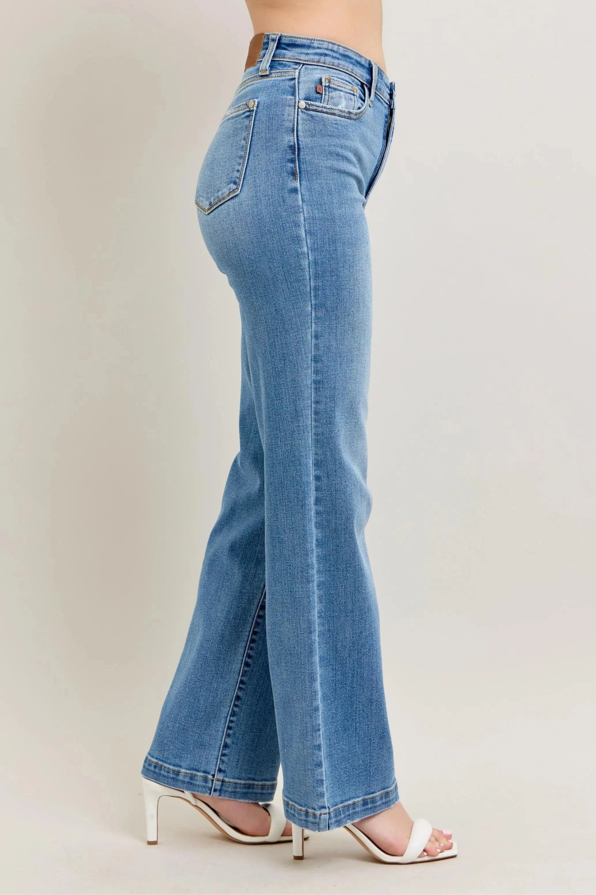 Full Size/Plus Size High Waist Straight Leg Judy Blue Jeans