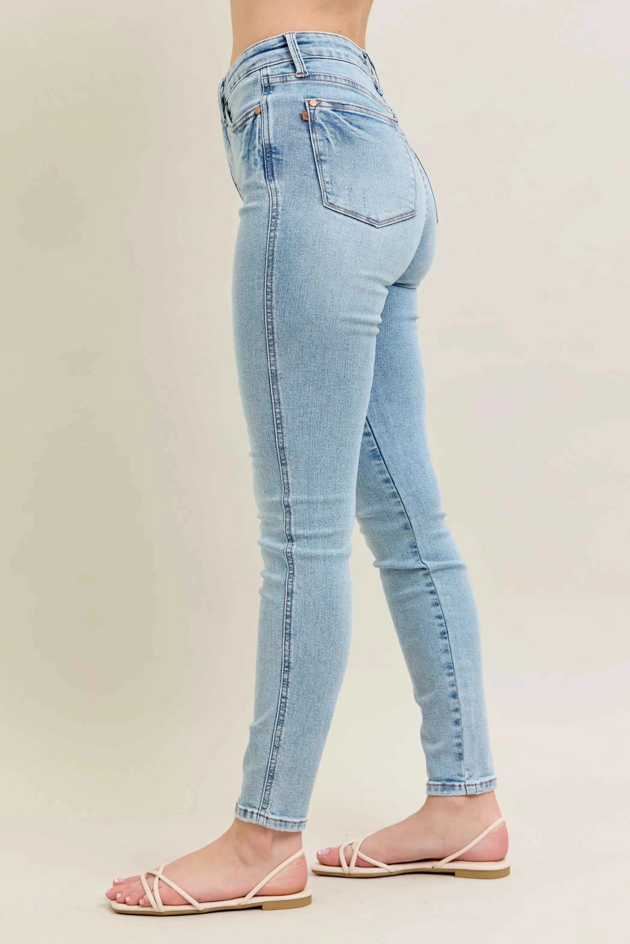Judy Blue Full Size Mr Tummy Control Vintage Wash Skinny Women's Jeans Plus Size