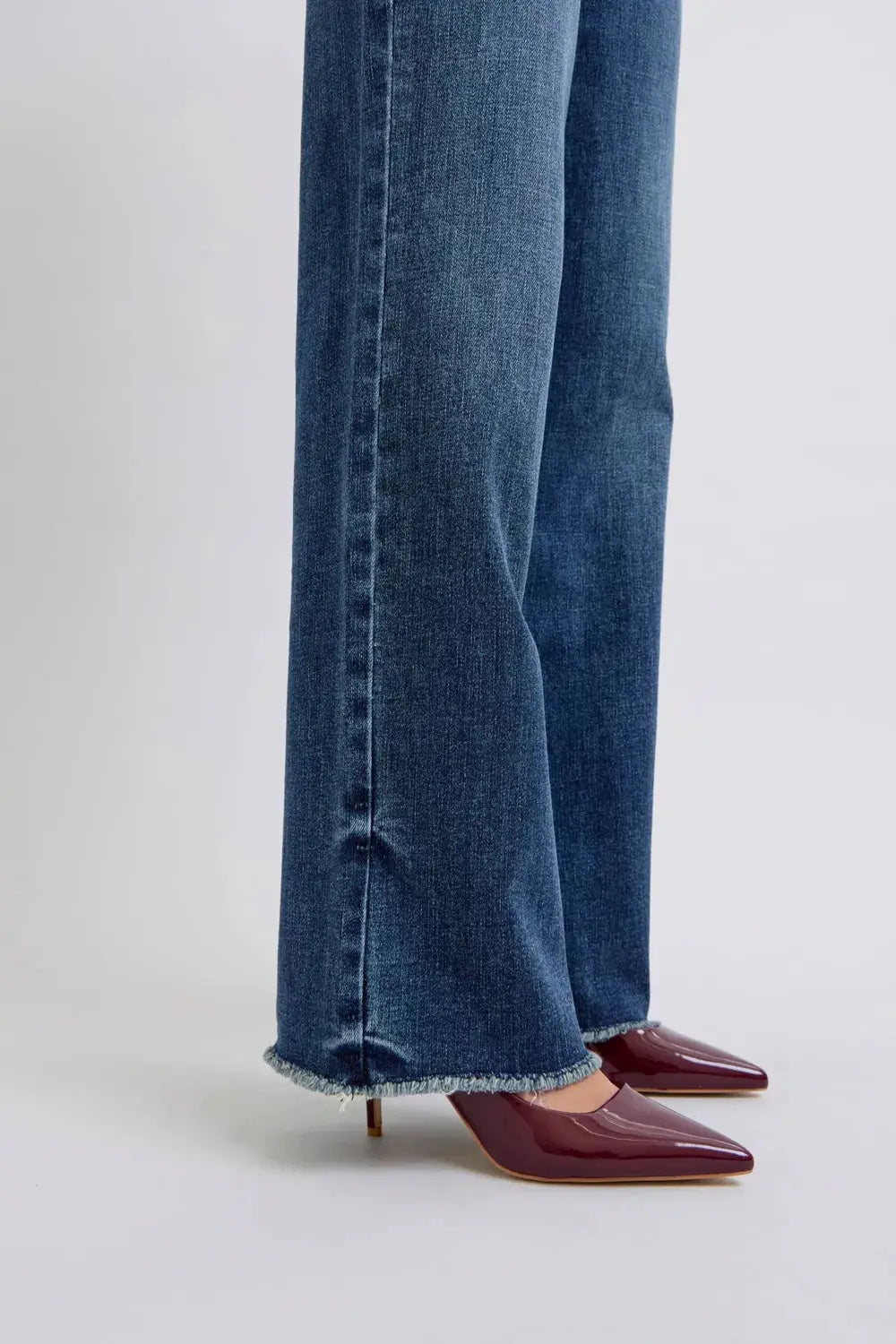 Full Size/Plus Size Raw Hem Mid Rise Judy Blue Jeans