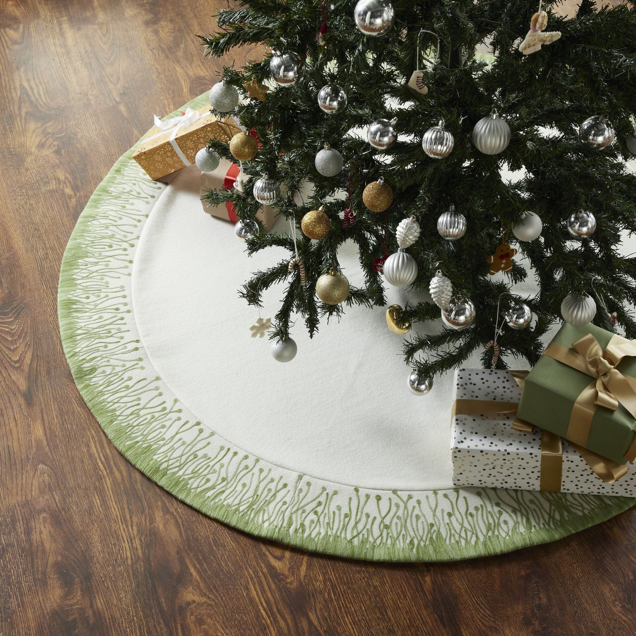 Handmade Flora Christmas Tree Skirt Green Arcadia Home