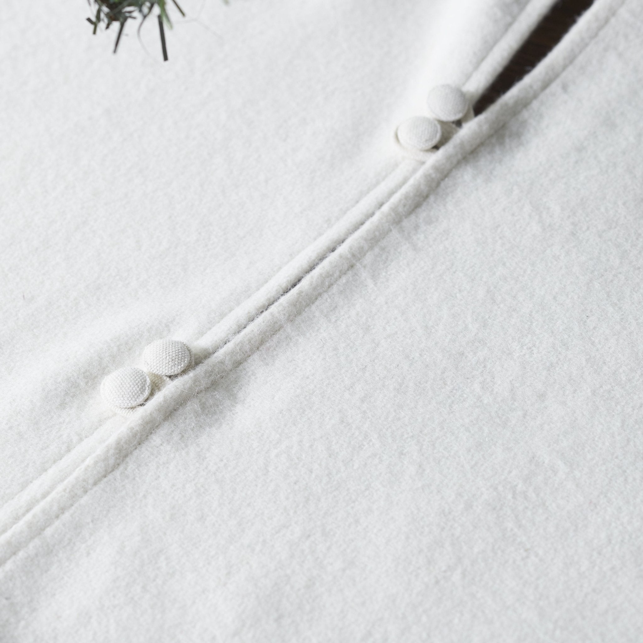 Handmade Flora Wool Christmas Tree Skirt 60" Arcadia Home