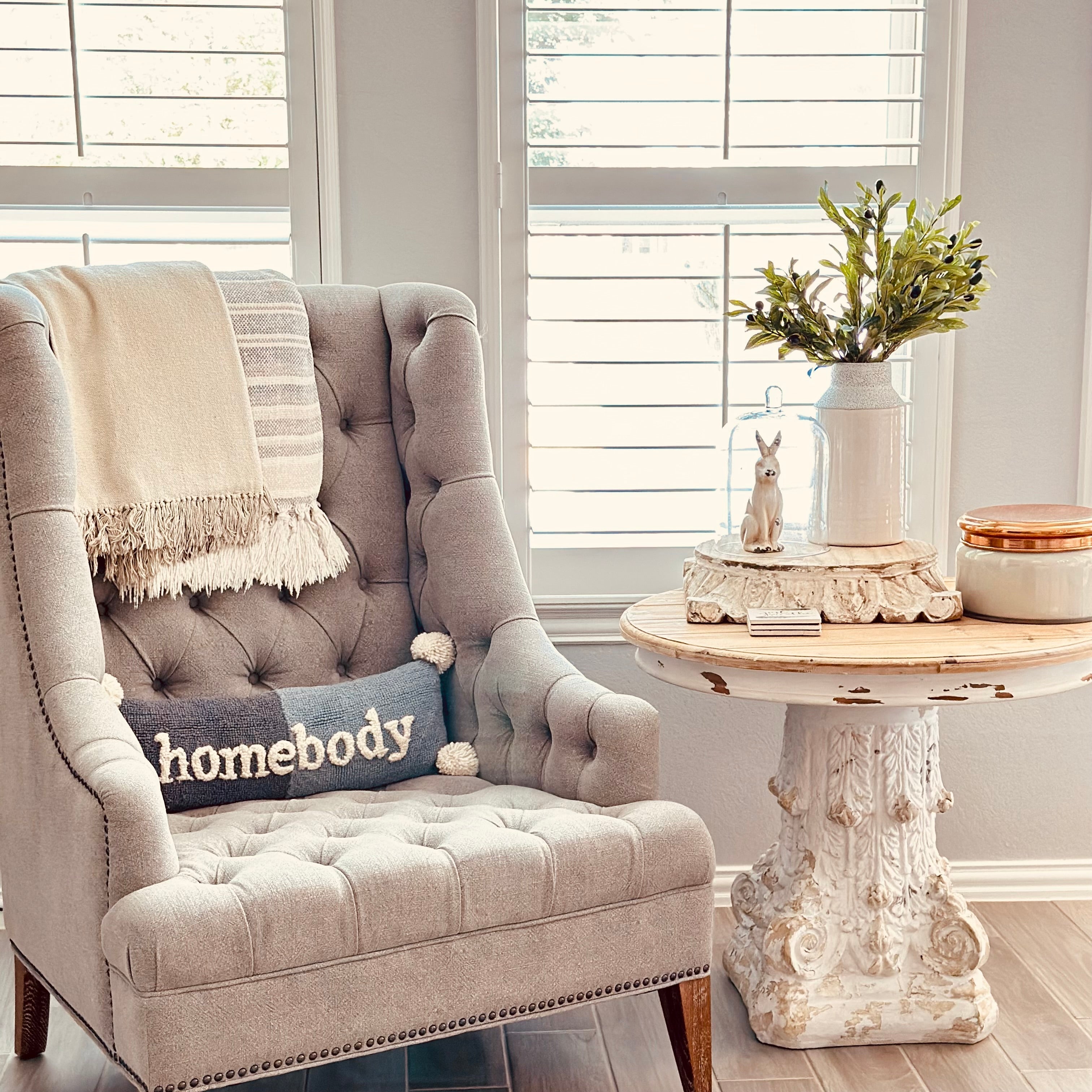 French Country Pedestal Table