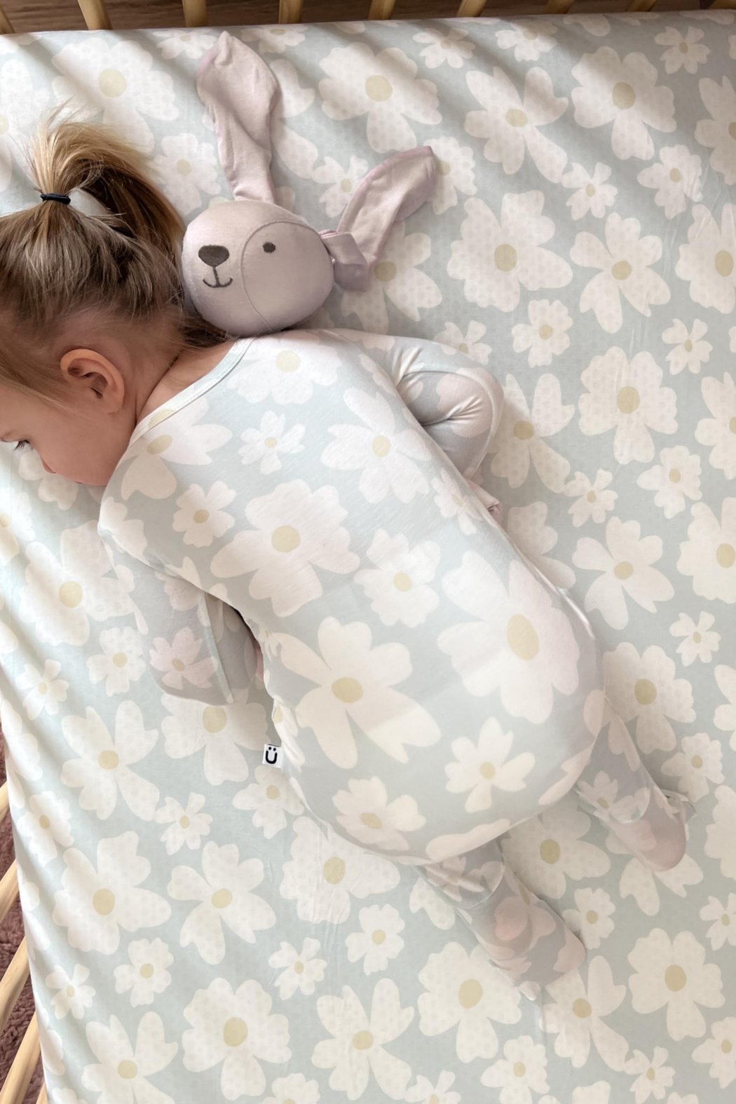 Gunamuna Crib Sheet