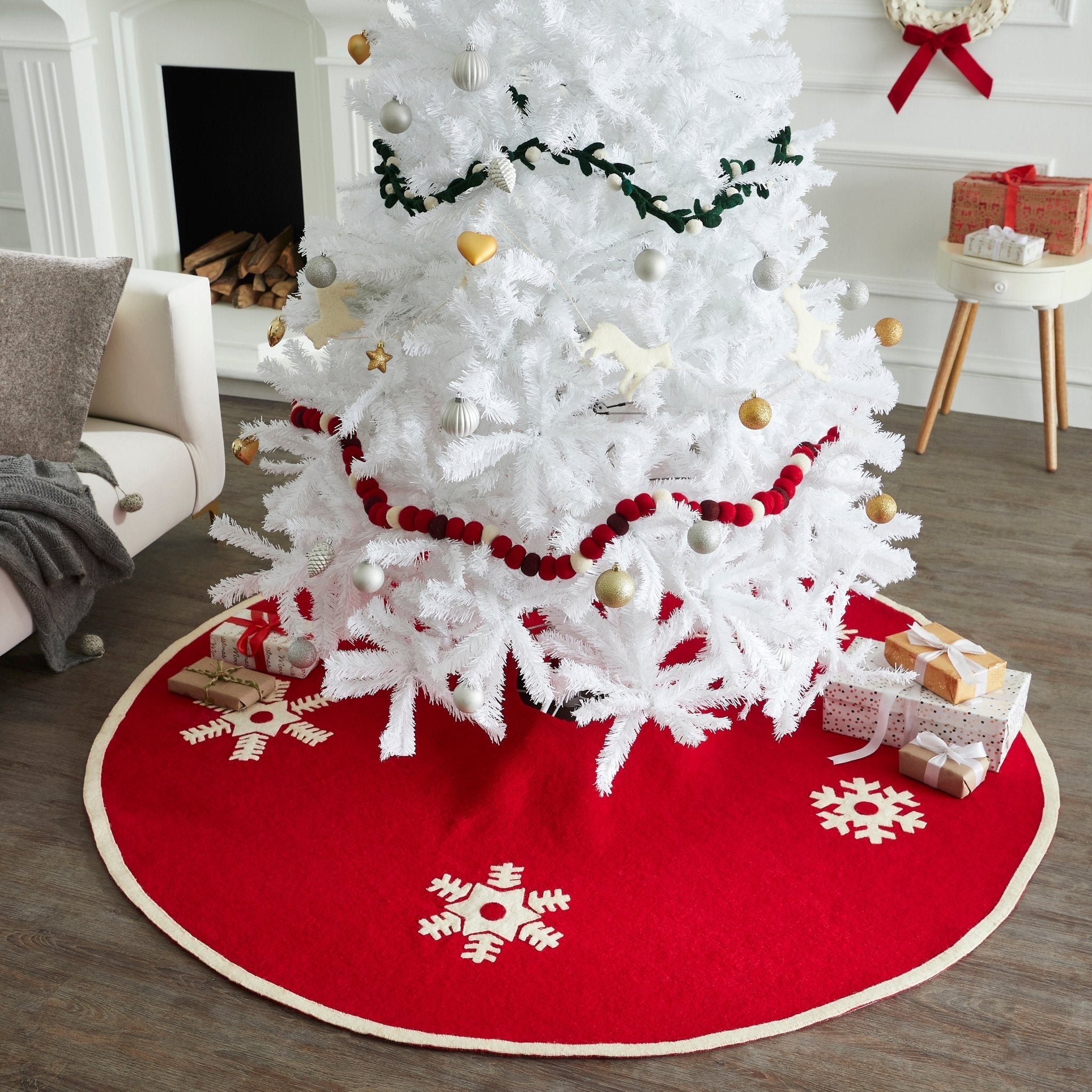 Handmade Snowflakes Red Christmas Tree Skirt Felt 60" / 72" Arcadia Home