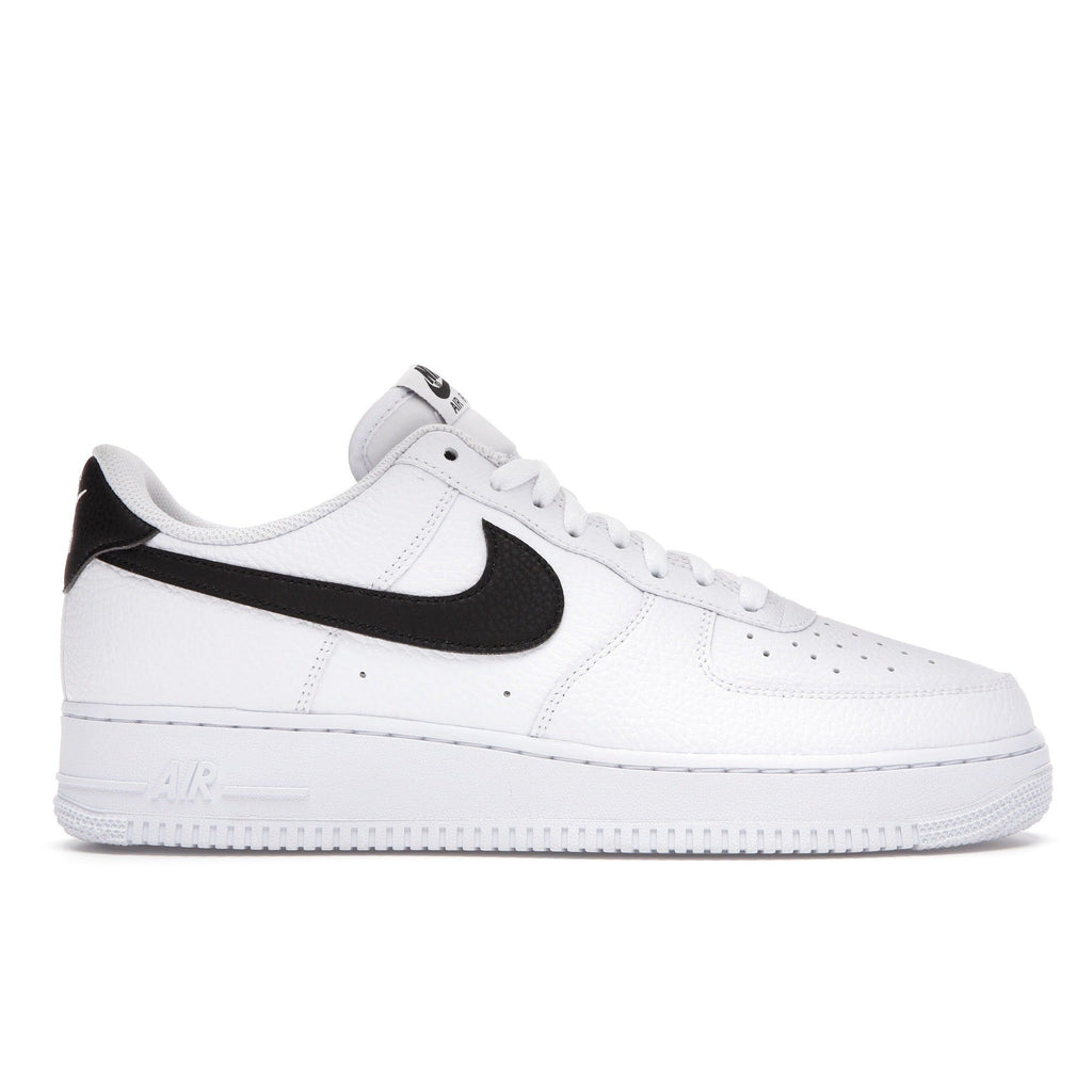 Nike Air Force 1 Low '07 White Black Pebbled Leather