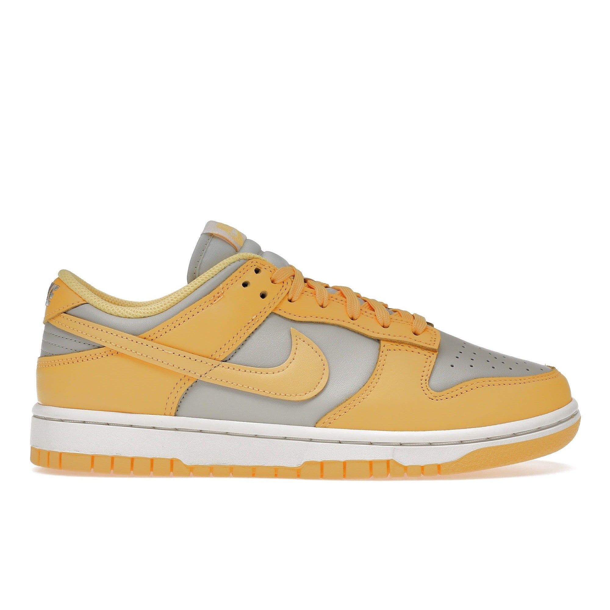 Nike Dunk Low Citron Pulse (Women's)
