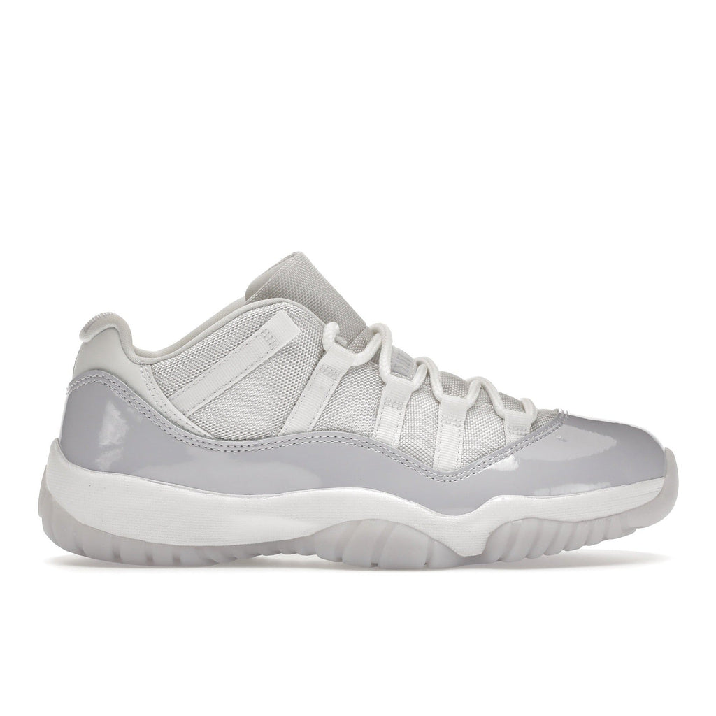 Air Jordan Retro 11 Low Pure Violet (W)