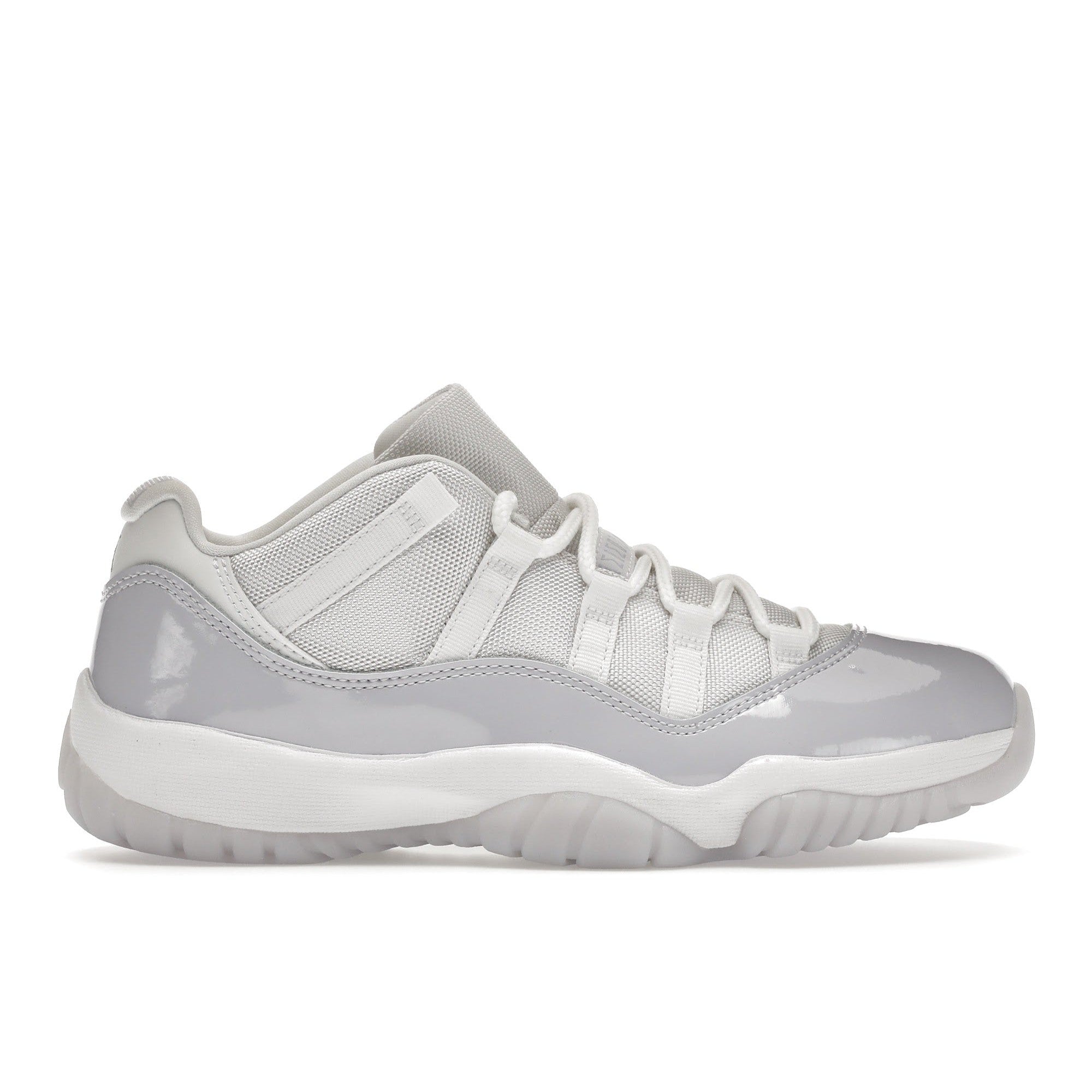 Air Jordan Retro 11 Low Pure Violet (W)