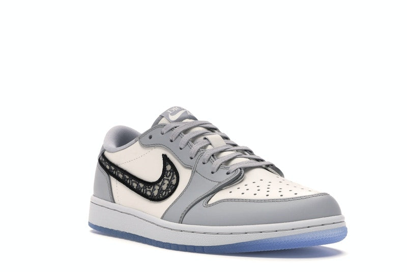 Dior x Jordan 1 Low Dior