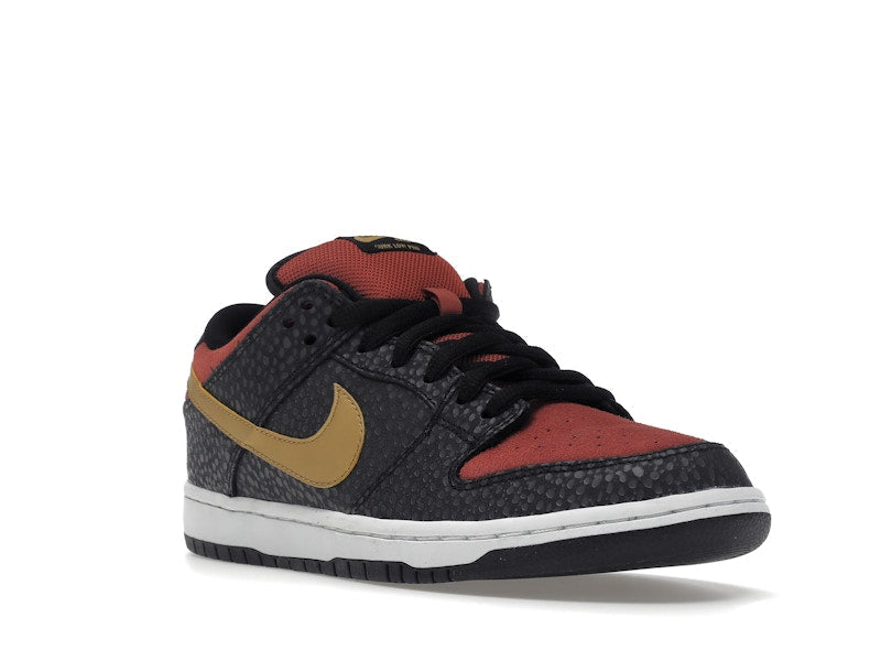 Nike SB Dunk Low Walk of Fame