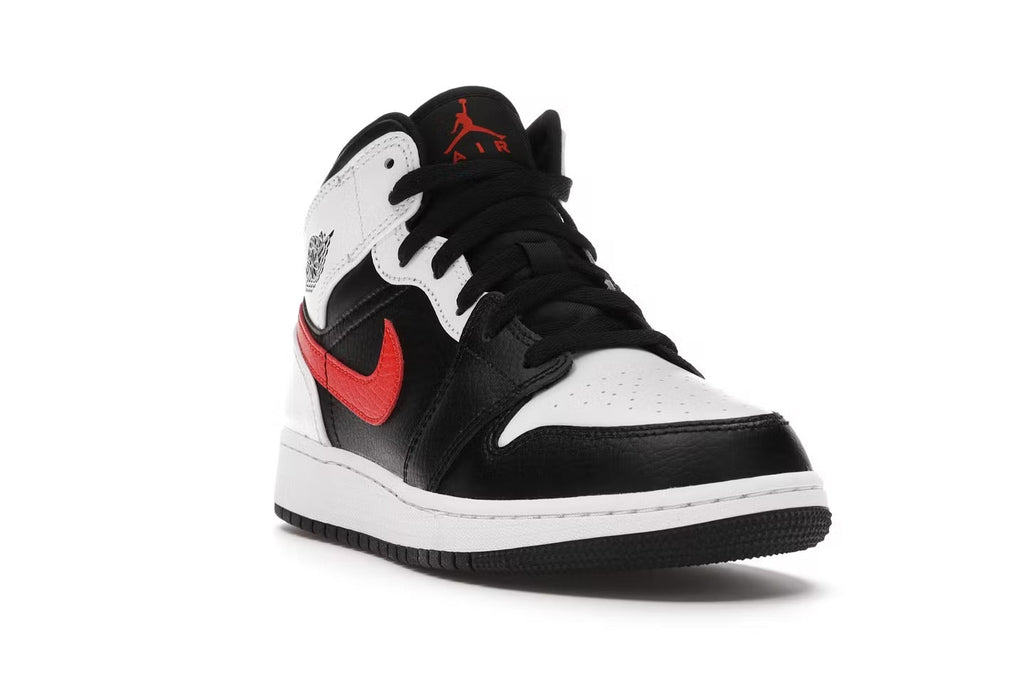 Air Jordan Retro 1 Mid "Chile Red" (GS)