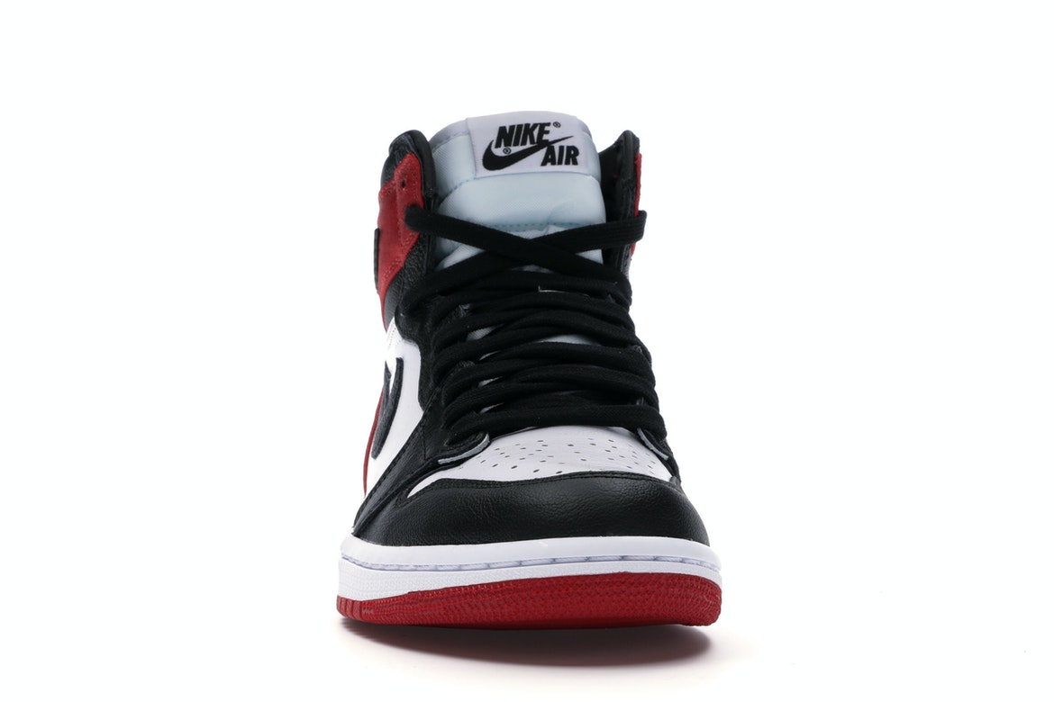 Air Jordan Retro 1 "Satin Black Toe"