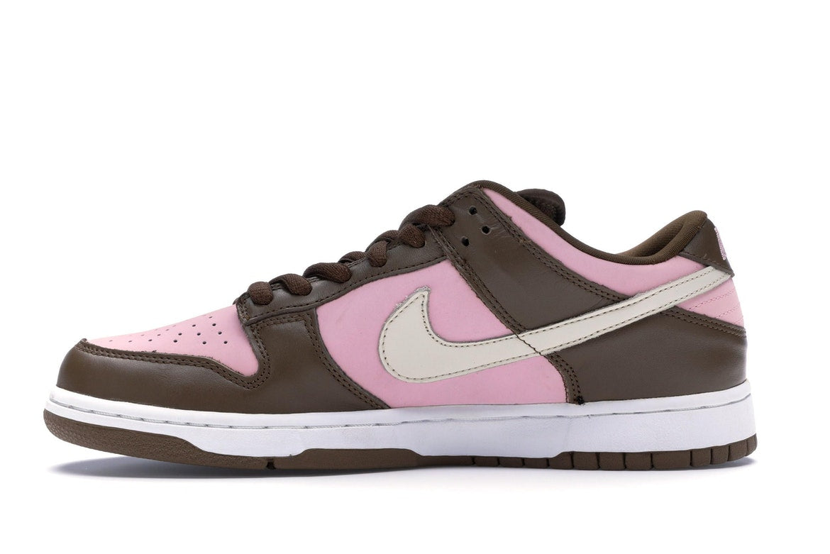Nike Dunk SB Low Stussy Cherry
