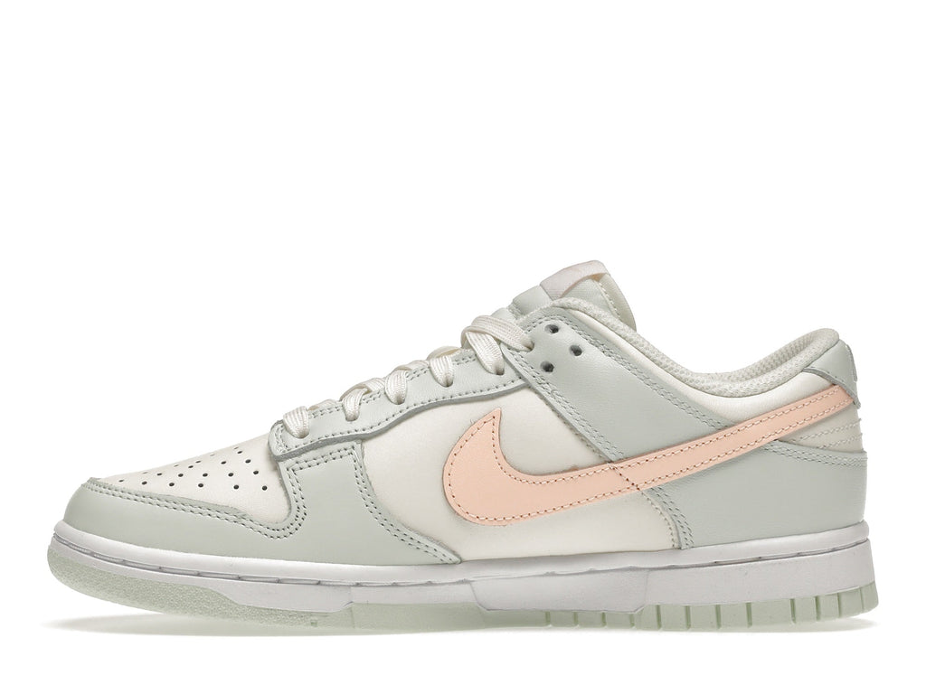 WMNS Nike Dunk Low "Barely Green"