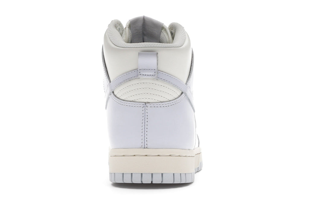 WMNS Nike Dunk High Sail Football Grey