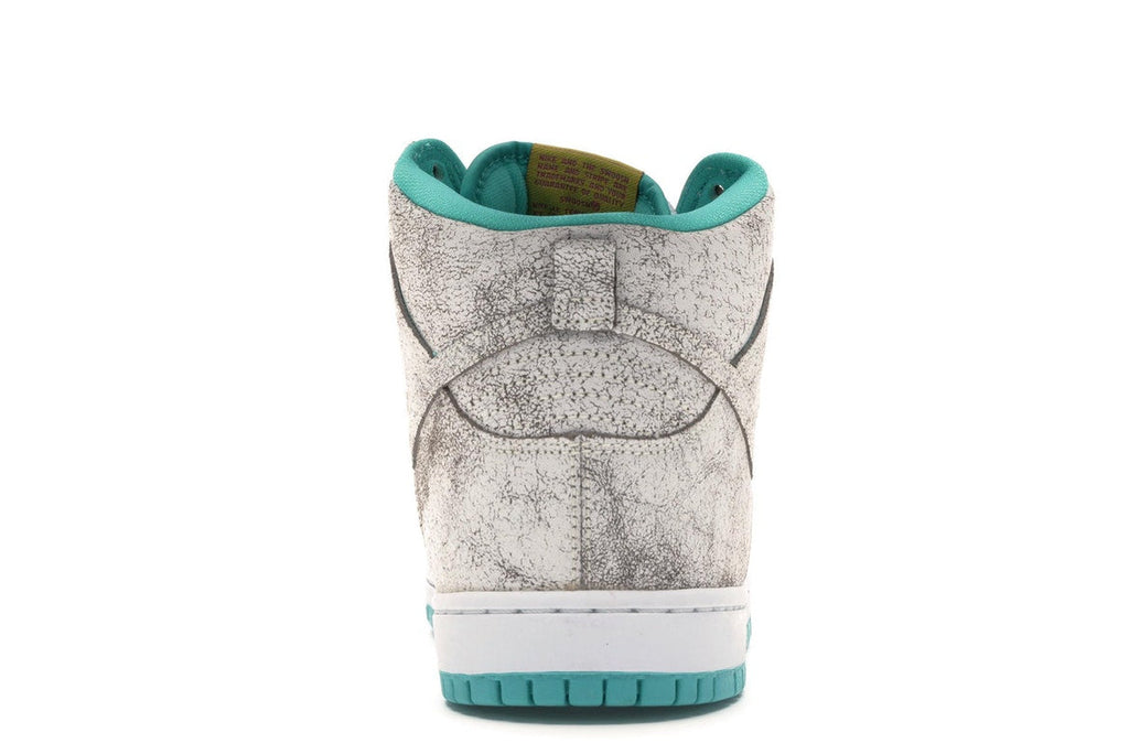 Nike SB Dunk High Flamingo