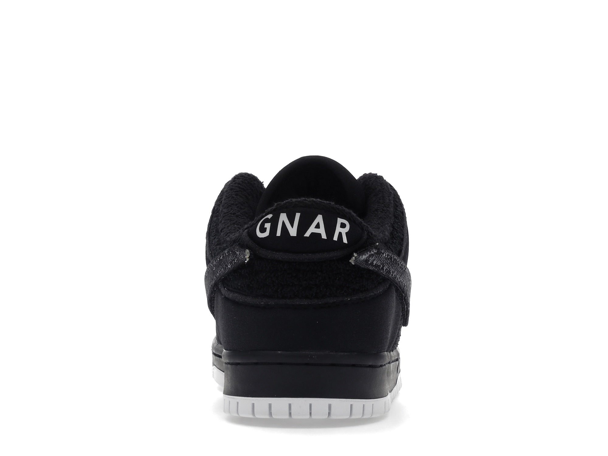 Nike SB Dunk Low "Gnarhunters"