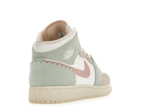 Jordan 1 Mid SE Pink Oxford (GS)