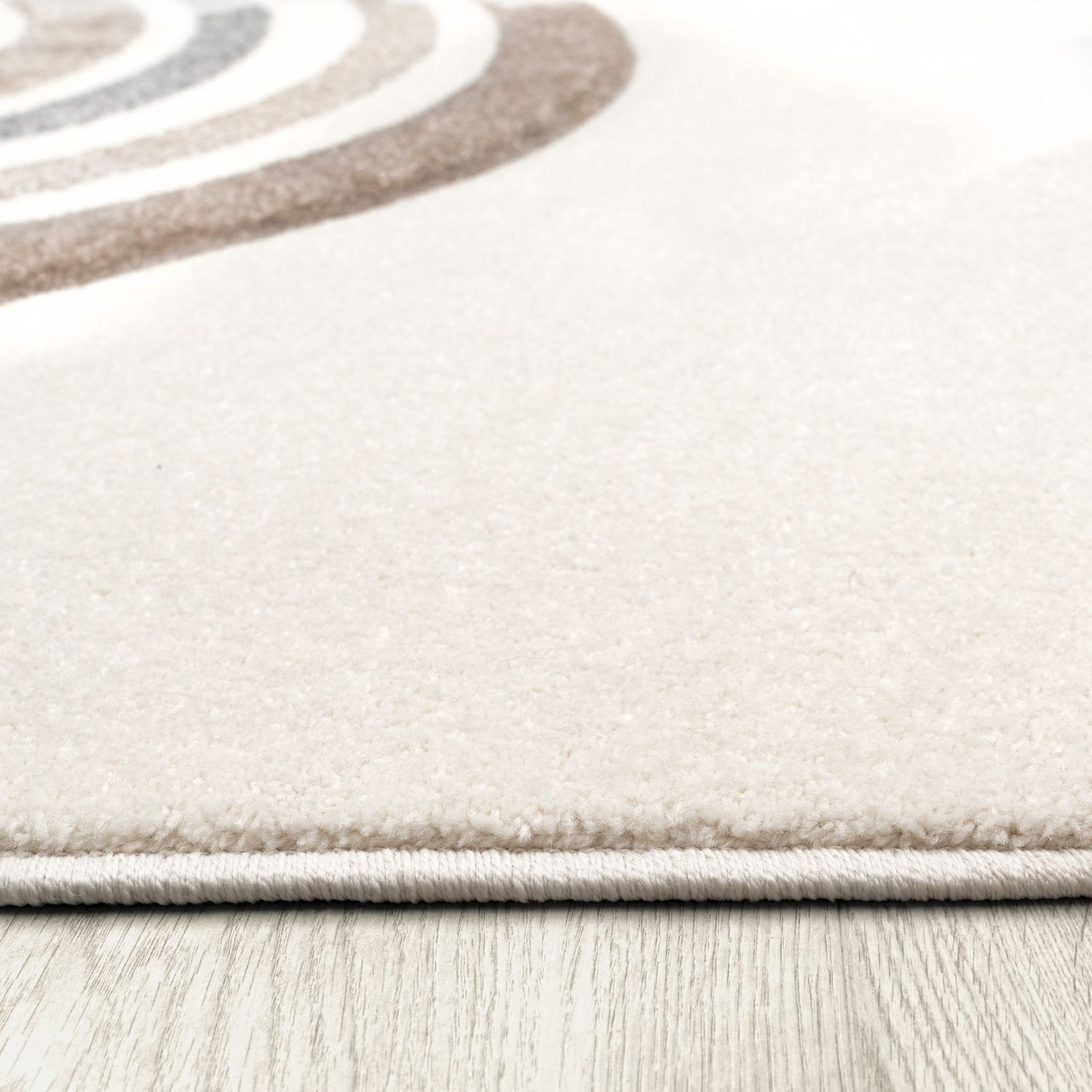 Kids Rug Cosmo with Rainbow & Hearts in Cream