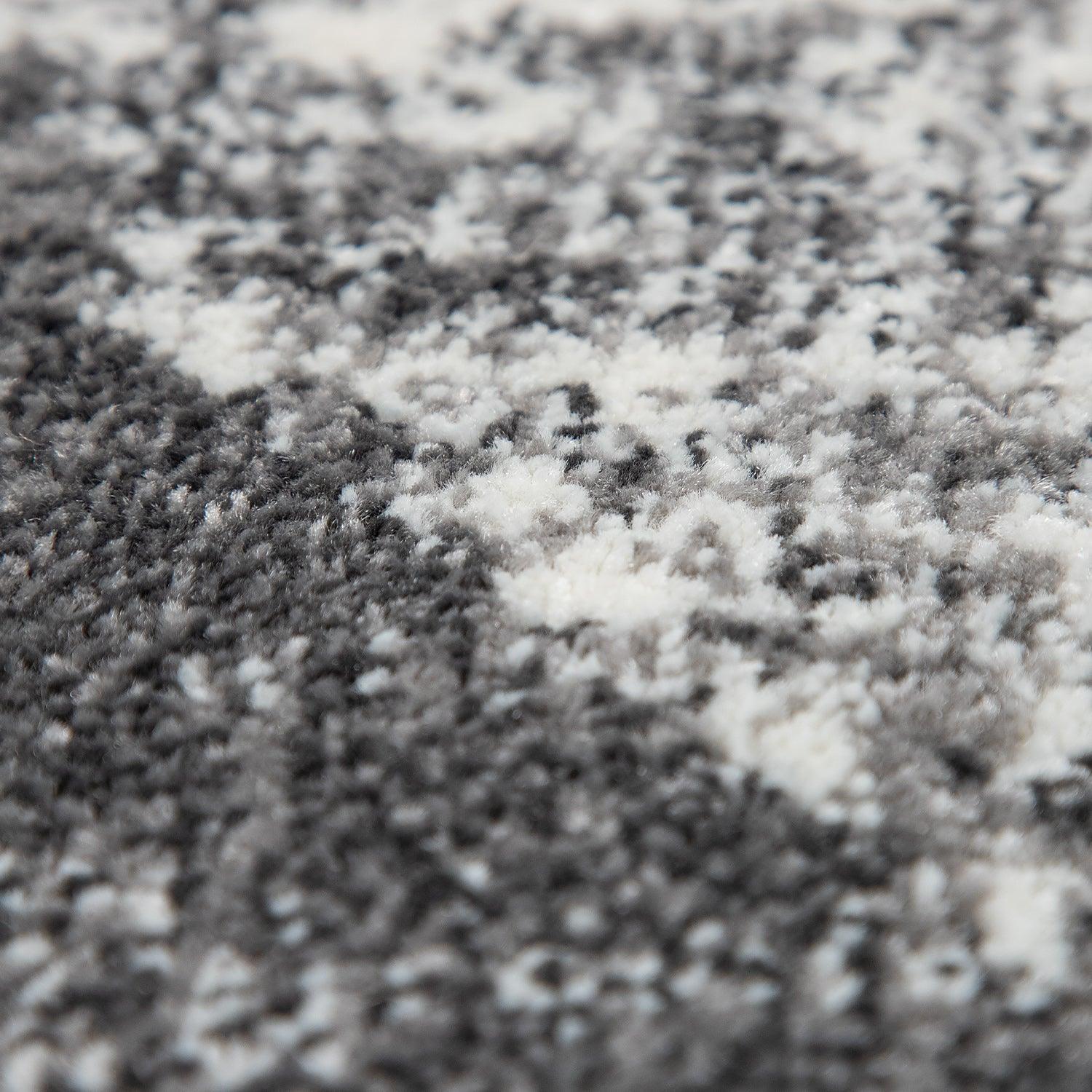 Modern Area Rug Mero Abstract Design - Black and White