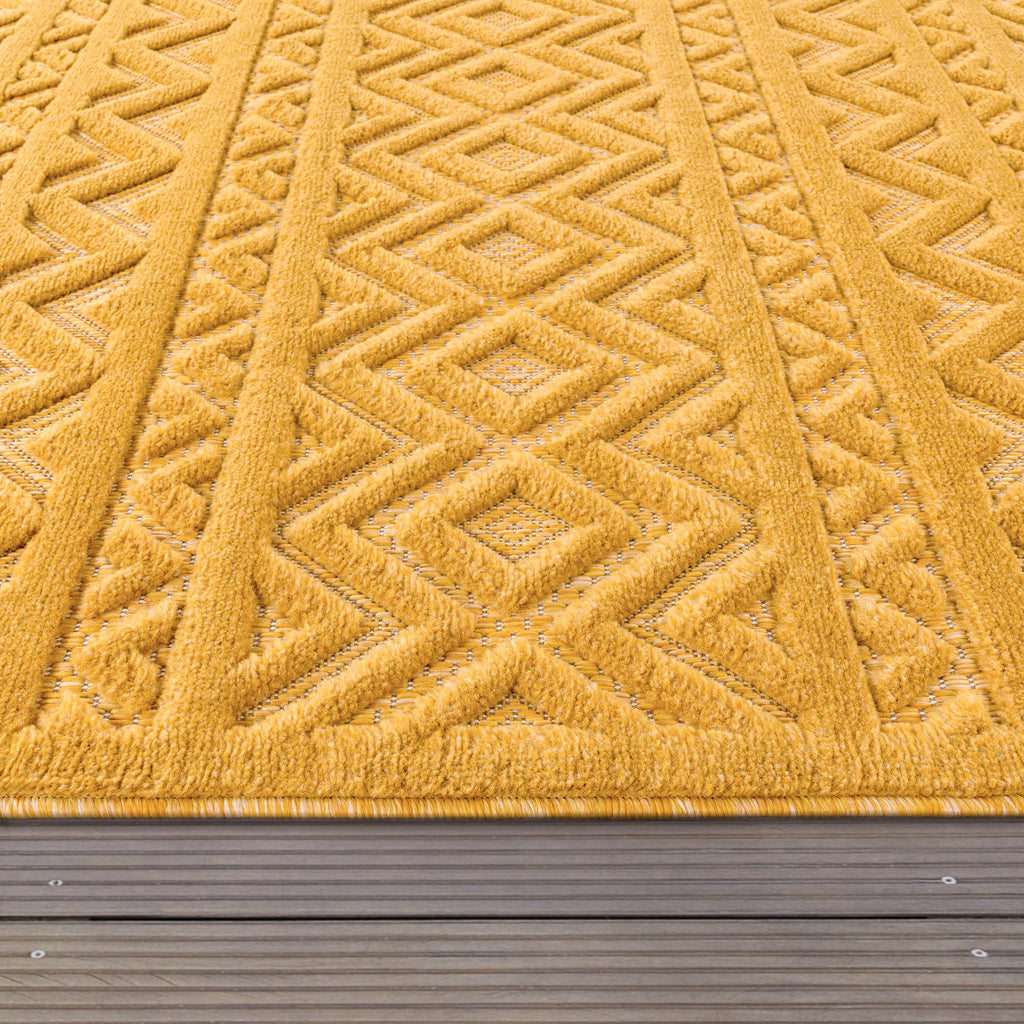 Indoor Outdoor Rug Livorno Boho High-Low Pattern In Yellow