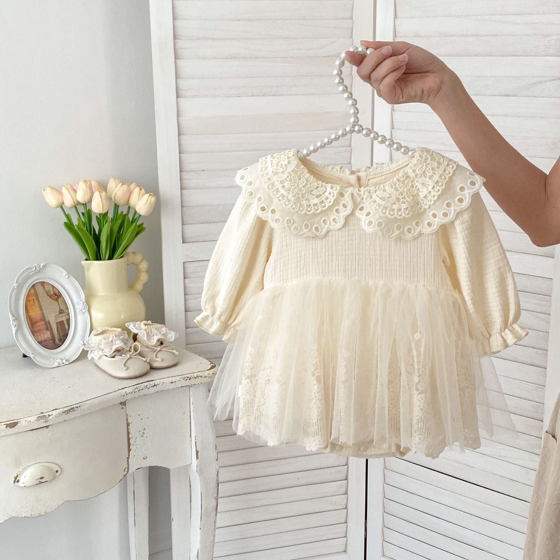 Autumn Arrival Baby Girls Knitted Long Sleeves Solid Color Floral Embroidered Tulle Patchwork Bodysuits Onesies Dress