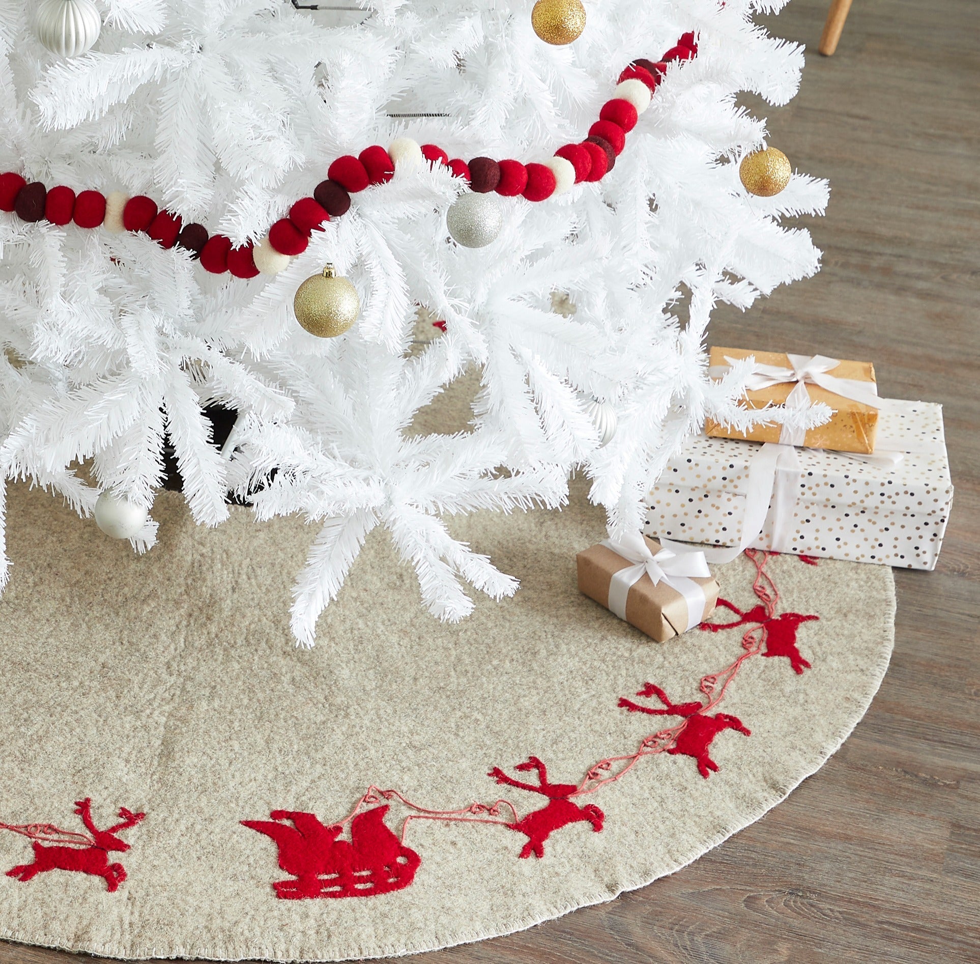 Handmade Reindeer Christmas Tree Skirt- Grey Red Reindeer And Cream Whip Stitch-72" Arcadia Home
