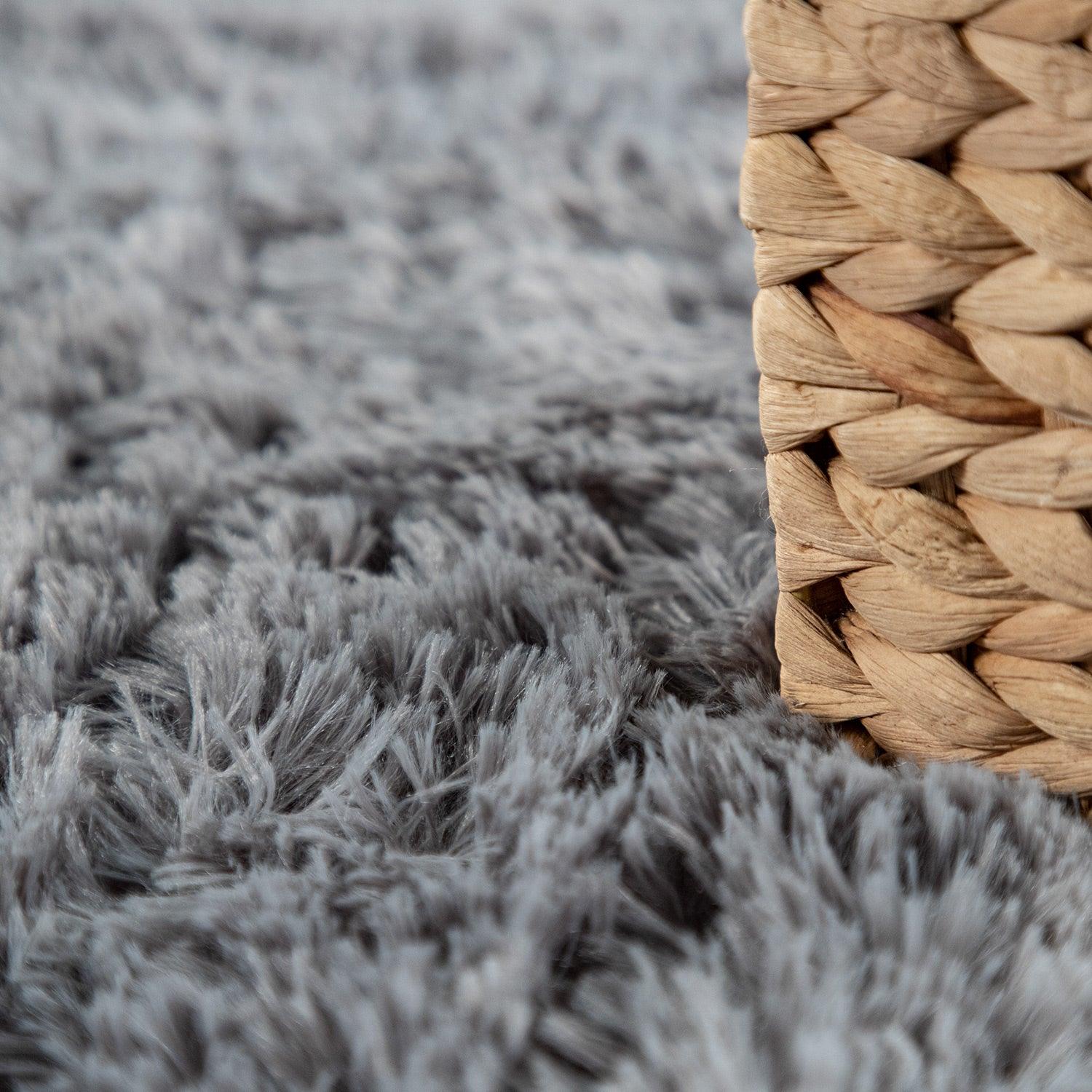 Solid Shag Rug Silky Soft & Fluffy In Grey