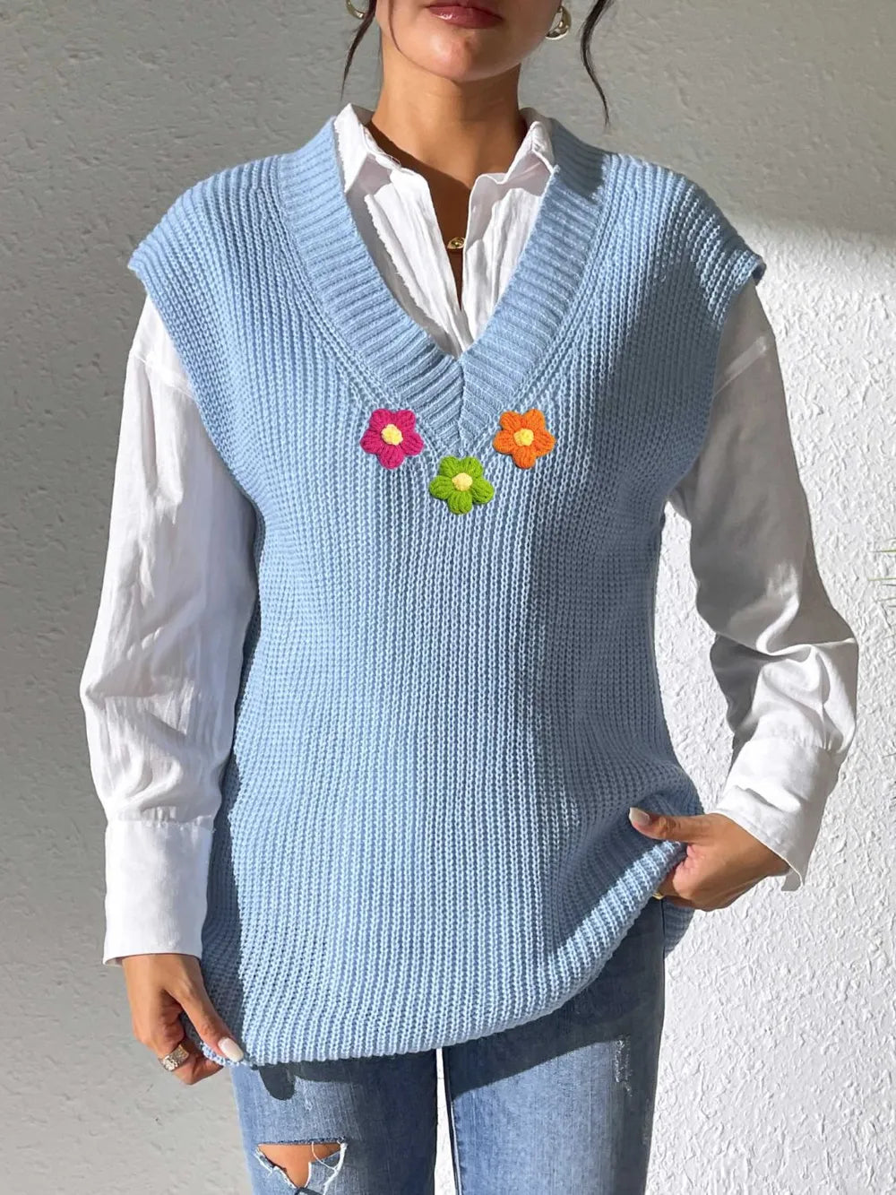 Spring and Autumn V-neck Simple Vest Hand Hook Flower Splicing Machine Woven Sweater Clip