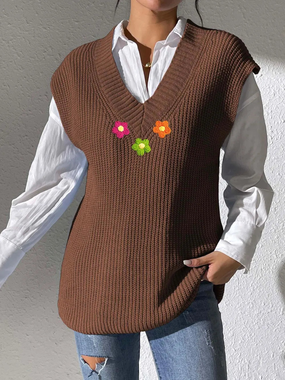 Spring and Autumn V-neck Simple Vest Hand Hook Flower Splicing Machine Woven Sweater Clip