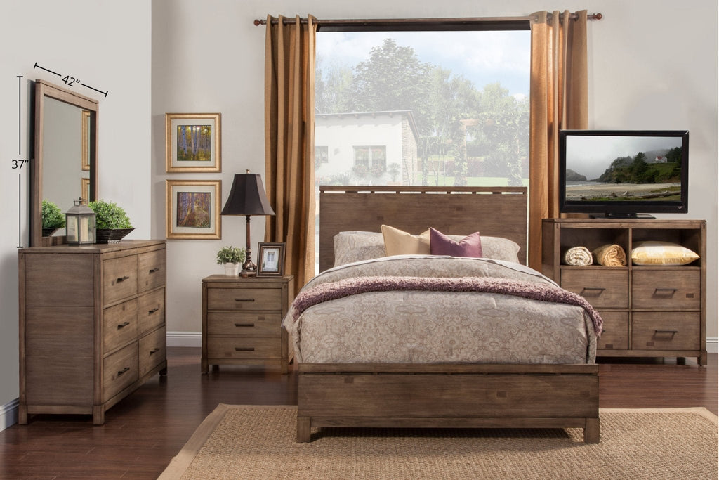 Sydney Mirror, Weathered Grey