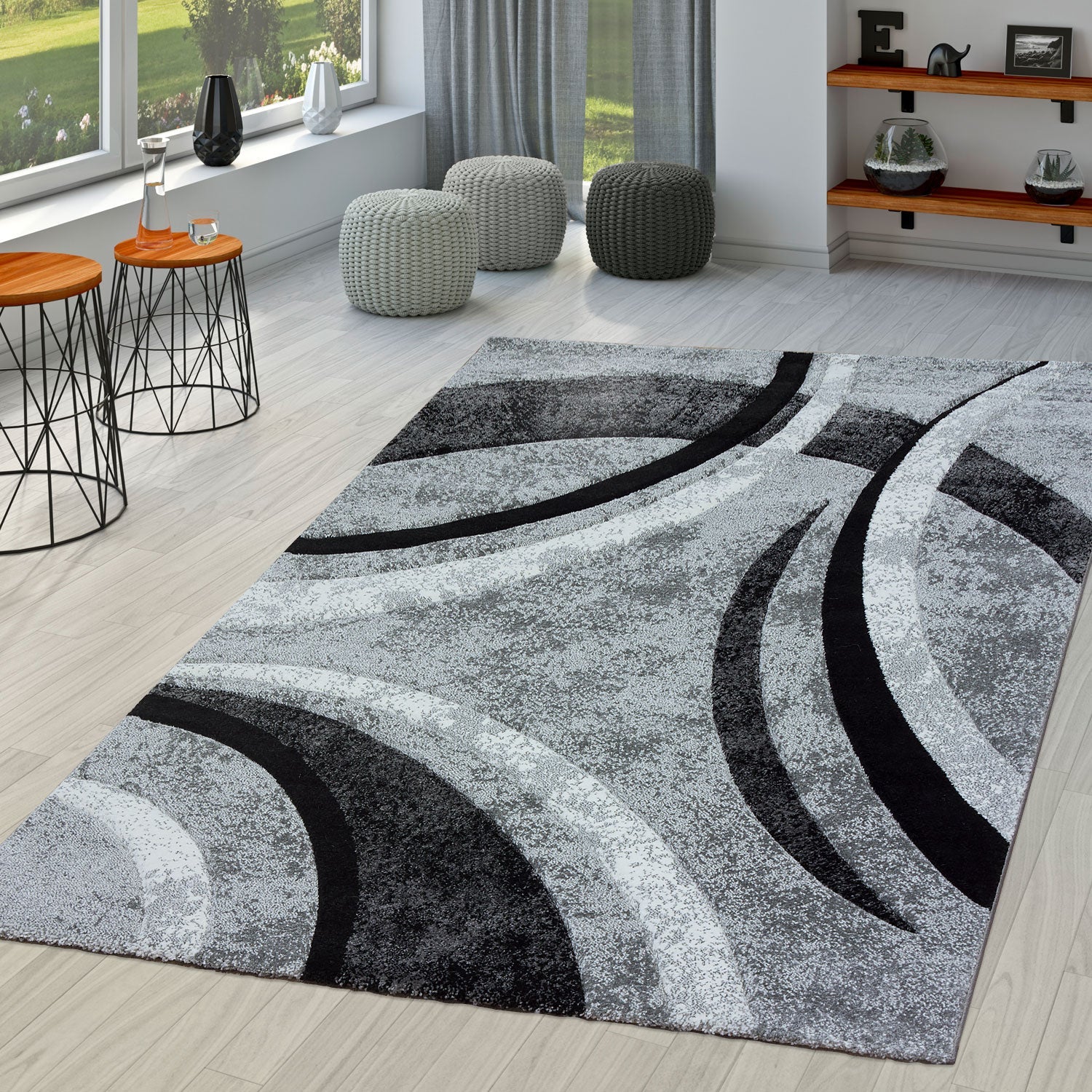 Area Rug Brilliance Grey White Geometric Pattern