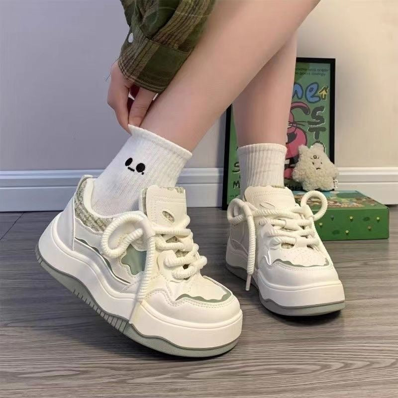Thick soled color blocked white shoes for women, casual lace up sports board shoes for women, Instagram trendy