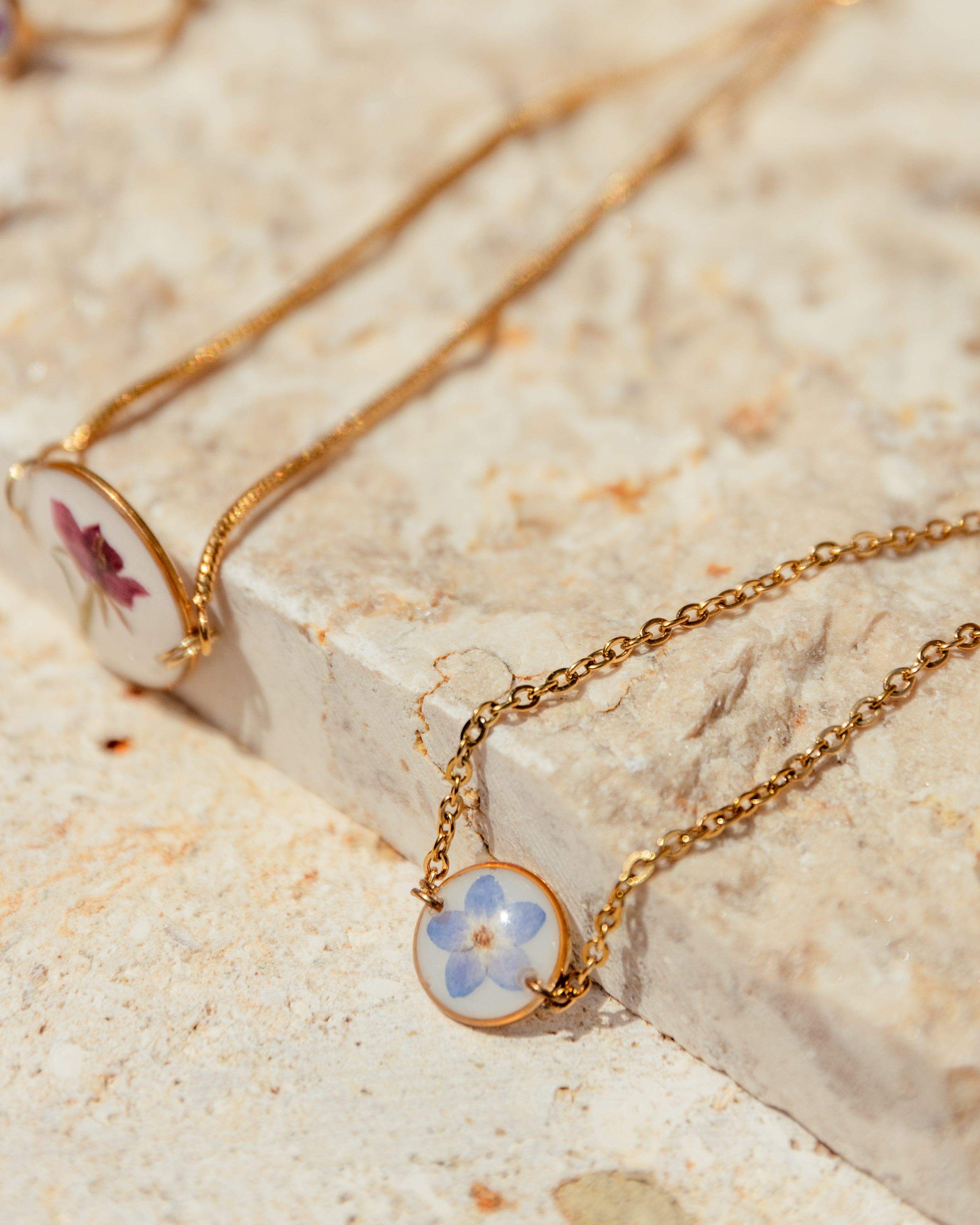 Wildflower Gold Bracelet Small Pendant